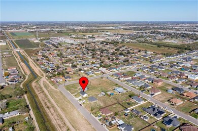 808 Dulce Dr, Alamo, TX 78516 - photo 3