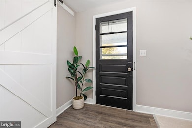 13886 Crest Hill Rd, Flint Hill, VA 22627 - photo 3