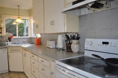 2823 Louise St W, University Place, WA 98466 - photo 2