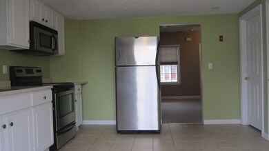 39 D St unit B, Whitinsville, MA 01588 - photo 3