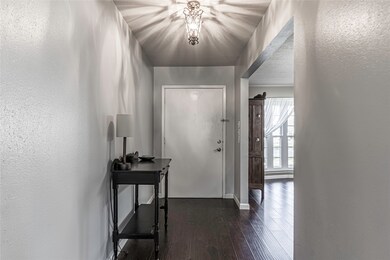 201 Stonehenge Ln, Friendswood, TX 77546 - photo 3