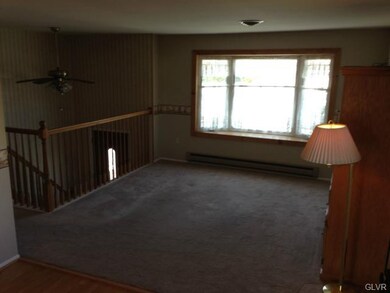 4514 Nile Dr, Whitehall, PA 18052 - photo 7