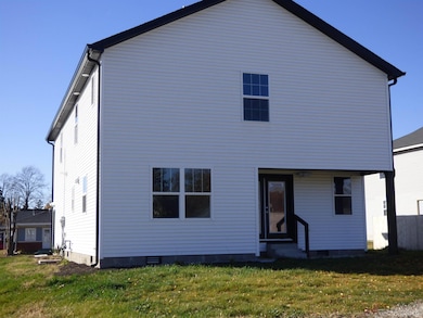 359 S 2nd St, Frankfort, IN 46041 - photo 3