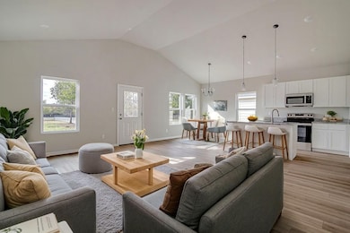 5032 Pinson St, Fort Worth, TX 76105 - photo 2