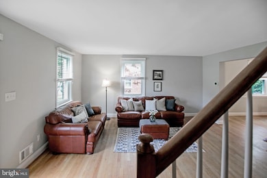 1809 Darrich Dr, Parkville, MD 21234 - photo 3