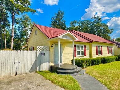 1159 6th St SW, Moultrie, GA 31768 - photo 5