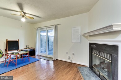 18206 Paladin Dr, Olney, MD 20832 - photo 4