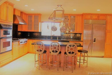 Chef's dream kitchen, convection/microwave double 