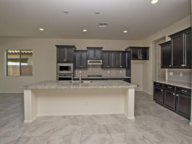 18537 W Elm St, Goodyear, AZ 85395 - photo 6