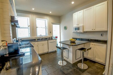 Kitchen - Recently renovated classic Contemporary