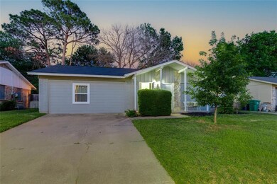 2107 Mccormick St, Denton, TX 76205 - photo 3