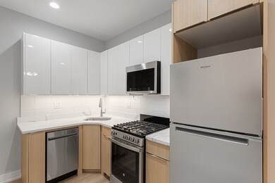 1651 W Jonquil Terrace unit 12, Chicago, IL 60626 - photo 3