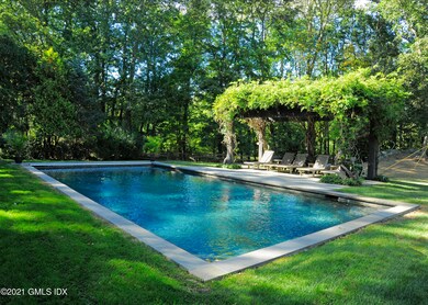 7 Desiree Dr, Greenwich, CT 06830 - photo 2