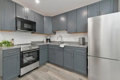 585 Essex St unit 619, Lynn, MA 01901 - photo 2