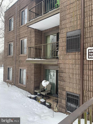 87 Oakridge Dr, Langhorne, PA 19047 - photo 2