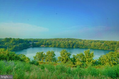 8707 Lake Edge Dr, Laurel, MD 20723 - photo 2