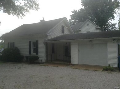 310 S State St, Freeburg, IL 62243 - photo 2