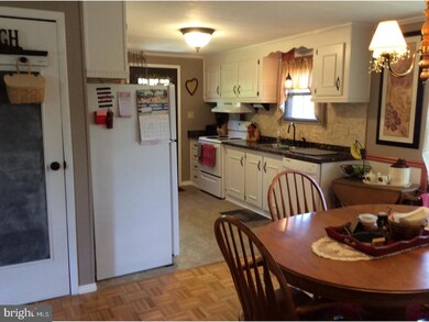 112 S Pond Dr, Mount Laurel, NJ 08054 - photo 7