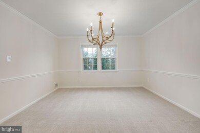 1742 Lockerbie Ln, Vienna, VA 22182 - photo 7