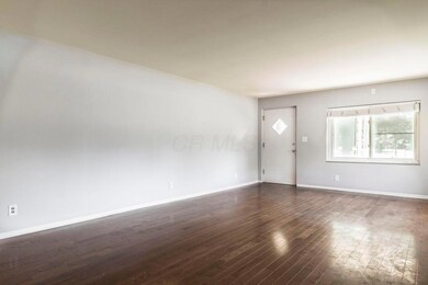 469 E Johnstown Rd, Columbus, OH 43230 - photo 4