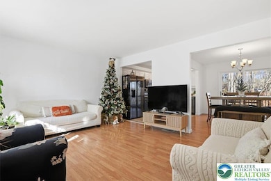 102 Longshore Cir, East Stroudsburg, PA 18302 - photo 7