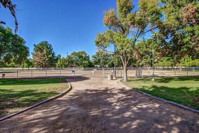 2043 E Caroline Ln unit 2, Tempe, AZ 85284 - photo 4