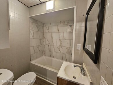 371 Park Ave, Wilkes Barre, PA 18702 - photo 4