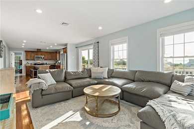 11 Defelice Rd, Narragansett, RI 02882 - photo 6