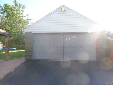 676 Barrally St, North Tonawanda, NY 14120 - photo 6