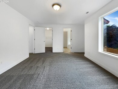 3002 SW Corbeth Ln, Troutdale, OR 97060 - photo 3