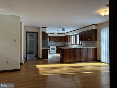 2124 Meadow Ln, Wilmington, DE 19810 - photo 7