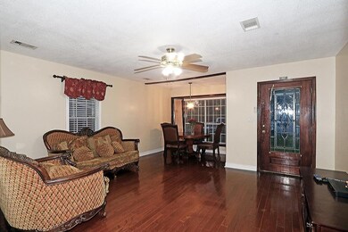 5714 Collins Rd, Houston, TX 77016 - photo 4