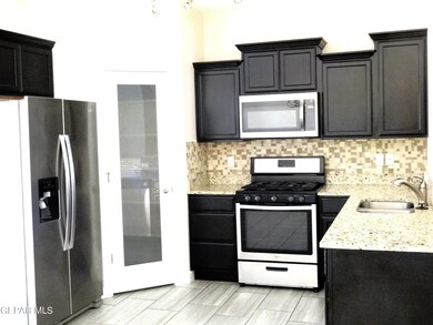 14957 Boer Trail Ave, El Paso, TX 79938 - photo 4