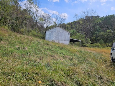 28661 Williams Farm Rd, Lower Salem, OH 45745 - photo 2