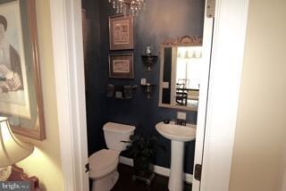 390 Jefferson St, Annapolis, MD 21403 - photo 6