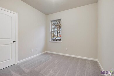 916 W Elrem St, Gonzales, LA 70737 - photo 7