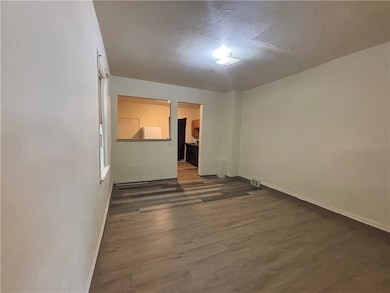 7708 Dining Room