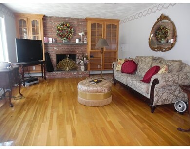 97 Collins Ave, Swansea, MA 02777 - photo 4