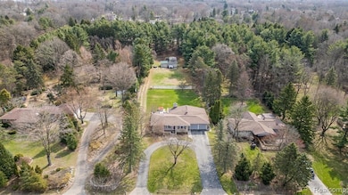 1.61 Acres of privacy