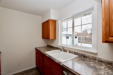 Kitchen-sink wall