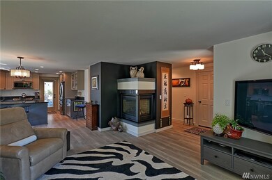 129 75th St SW, Everett, WA 98203 - photo 5