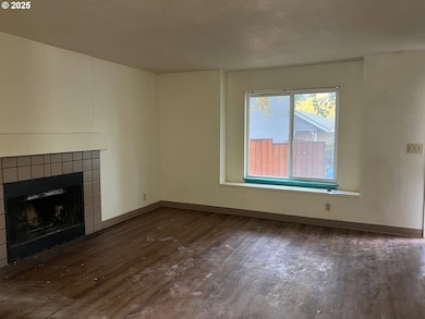 19901 SW Meadowbrook Ct, Beaverton, OR 97007 - photo 4