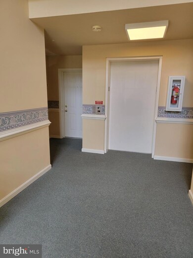 2503 Catoctin Ct unit 41B, Frederick, MD 21702 - photo 2