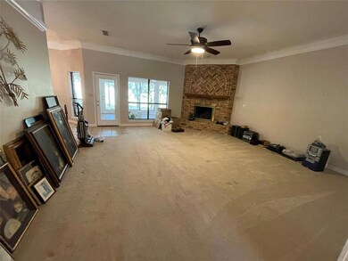 3813 Nocona Dr, Granbury, TX 76049 - photo 7