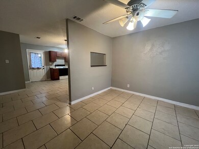 506 Kernan Dr unit 7, San Antonio, TX 78227 - photo 2