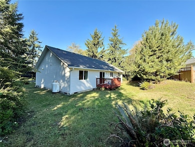 736 Duck Lake Dr SE, Ocean Shores, WA 98569 - photo 7