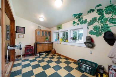 breakfast nook
