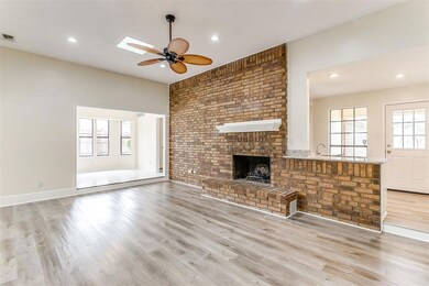 1105 Forest Ridge Dr, Bedford, TX 76022 - photo 6