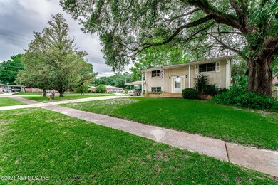 6819 Azul Ct, Jacksonville, FL 32210 - photo 2