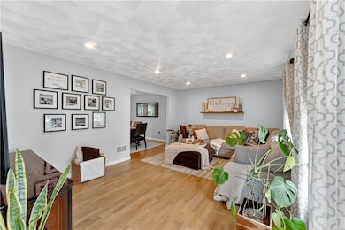 5 Pine Hollow Rd, West Warwick, RI 02893 - photo 7